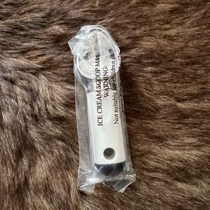 Vintage Tupperware Ice Cream Scoop Magnet – 3” – NEW